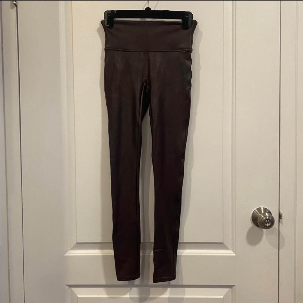 Spanx Faux Leather Leggings in Color Wine - Picture 5 of 6